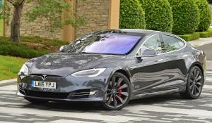 Tesla Model S P90D (UK) '2016